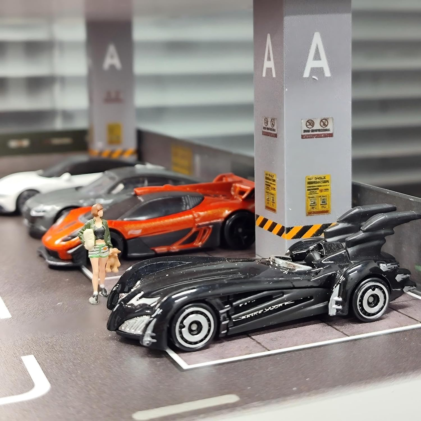 3-Level City Parking Garage Diorama with LED Lights